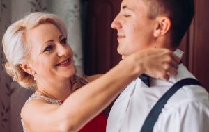 groom's mother hairstyle